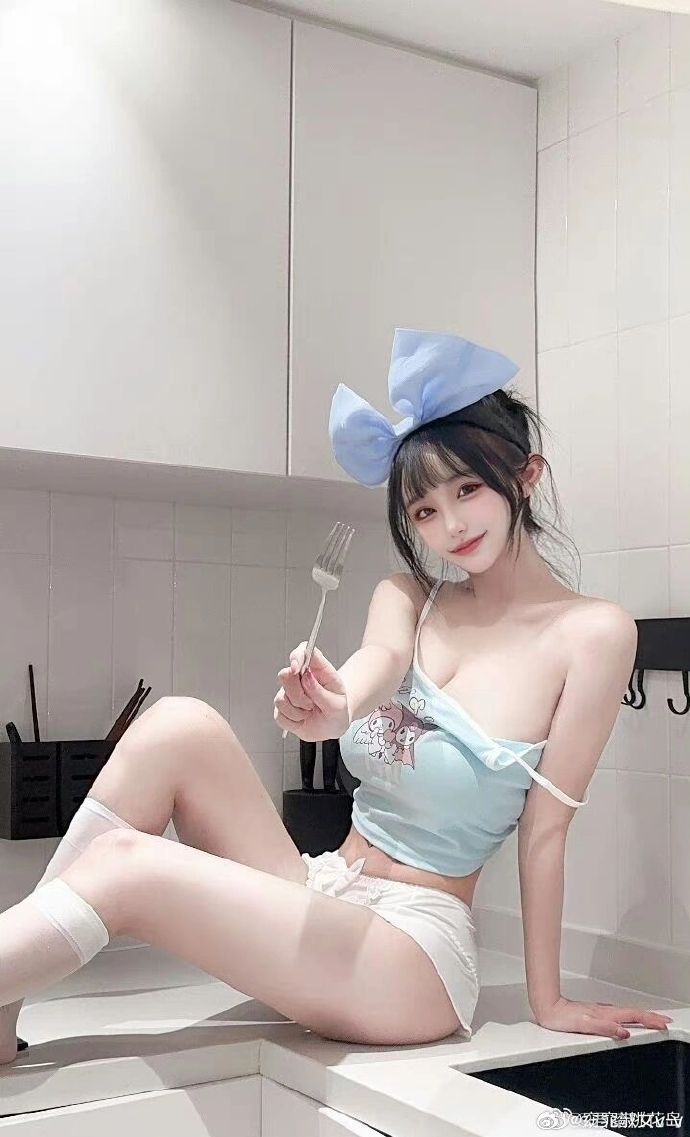 黑色幽默 · 周末上午